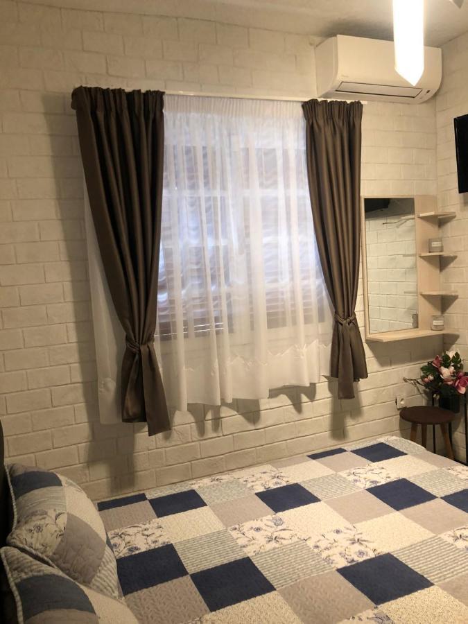 Guest House Costa 2 Karianí Dış mekan fotoğraf